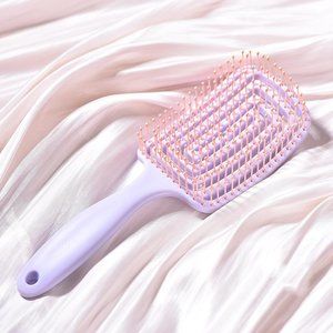 ⭐NWT Purple Detangling Hair Brush effortlessly detangling your hair 😍